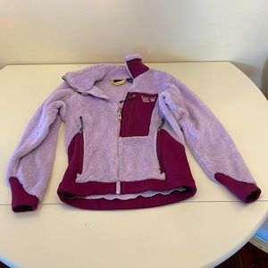 Mountain hardware jacket